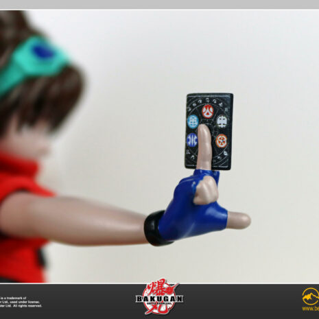 Bakugan Dan gatecard Collectible Diorama close left Bakugan Dan kuso holding Gatecard closeup collectible diorama
