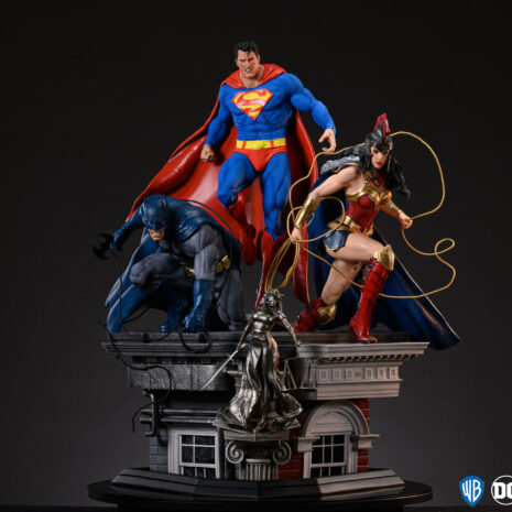 dc trinity 1-4-scale-diorama-switchouts1 2016