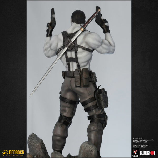 bloodshot valiant statue back dual pistols