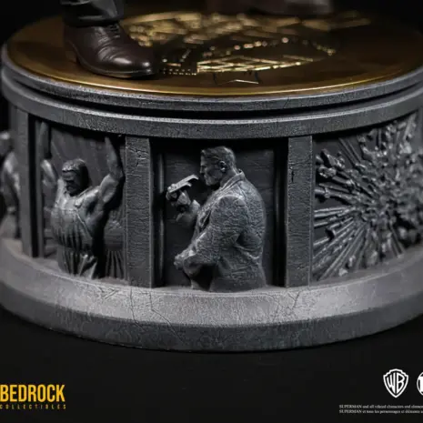 superman-origin-narrative-statue-base-bedrock-4 Superman Secret Origin narrative base by Bedrock Collectibles showing Superman crash landing into Kansas from Krypton